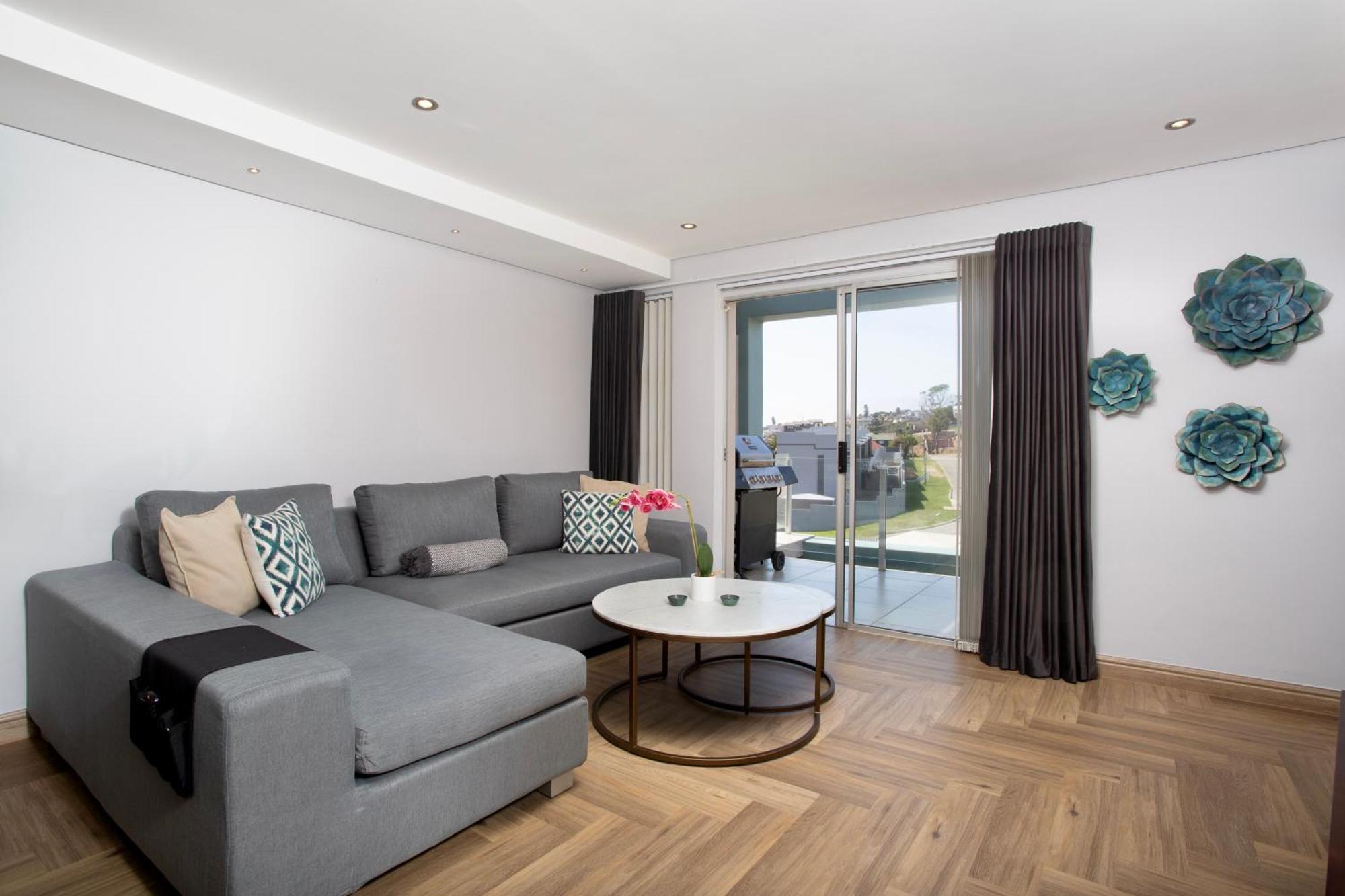 Nautica 410 By Mountain City Investments Mossel Bay Exteriér fotografie